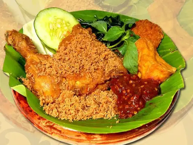 Ayam Penyet Ria Food Photo 2