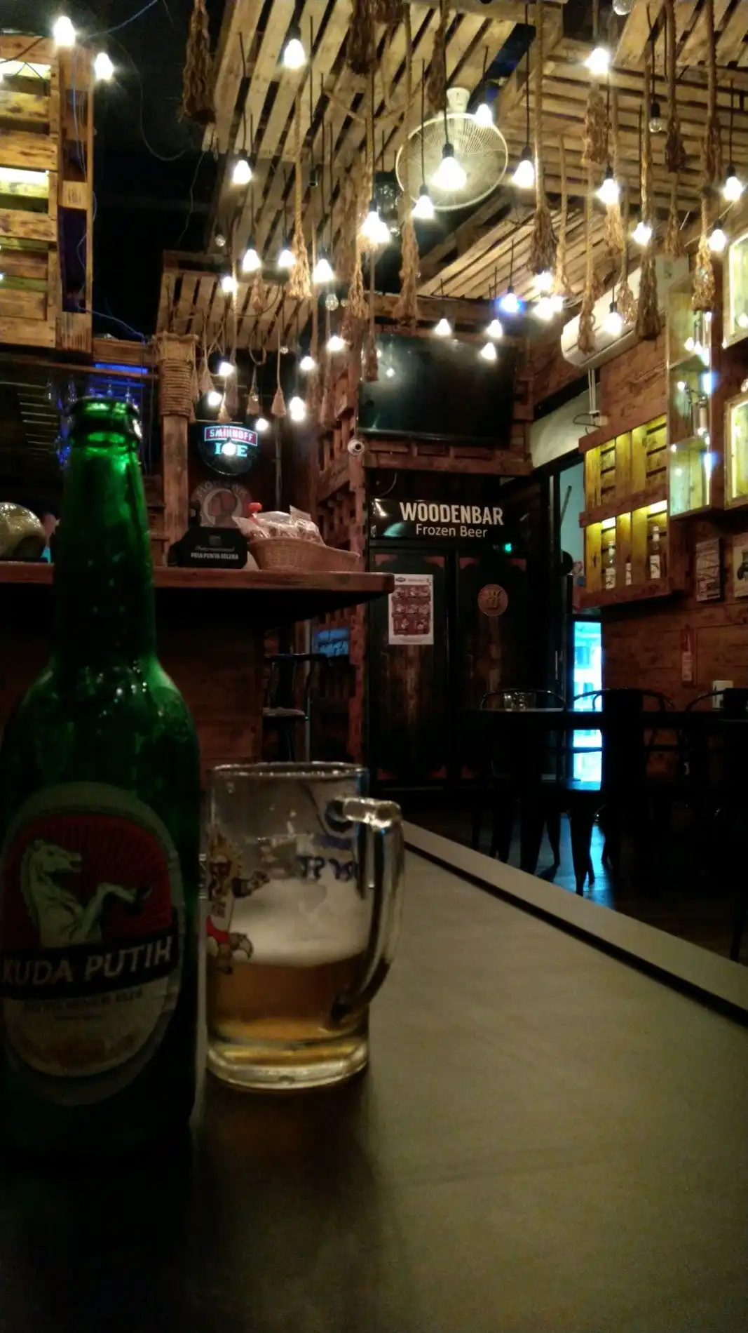 Wooden Bar Serpong