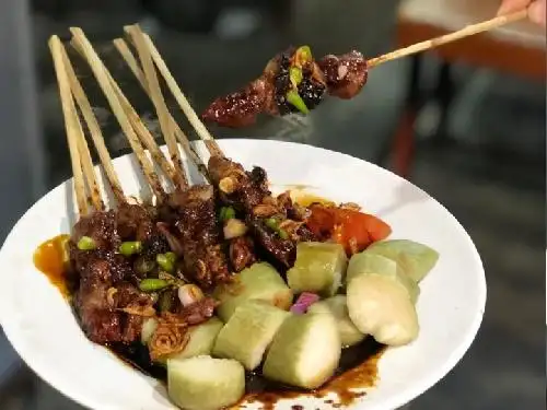 Sate Madura Cak Maruji, Kenari