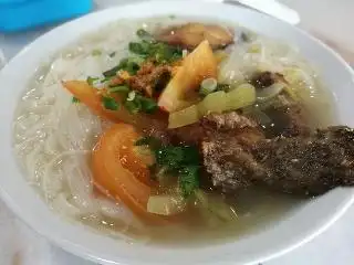 Foodie Noodles Restaurant 福有面有福