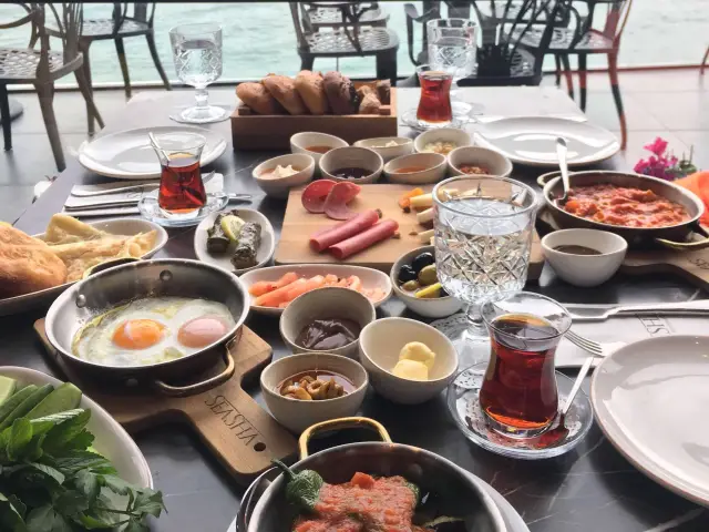 Seasha Lounge Restaurant'nin yemek ve ambiyans fotoğrafları 1