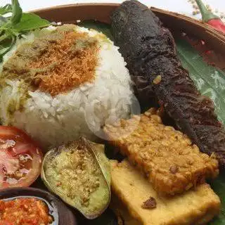 Gambar Makanan Pecel Ayam Eba Sum 6