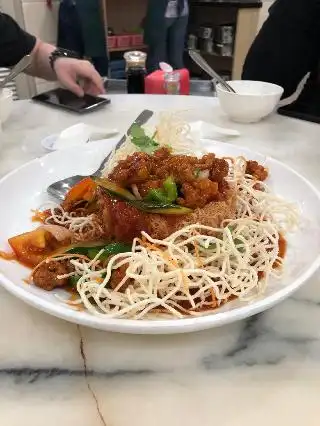 Kedai Makanan Loong Kee (龙记小菜馆)
