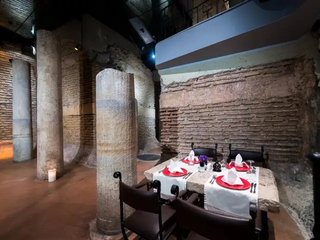 Antik Cisterna'nin yemek ve ambiyans fotoğrafları 19