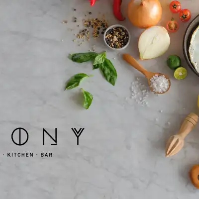 Colony Creative Hub Kitchen & Bar, Plaza Renon