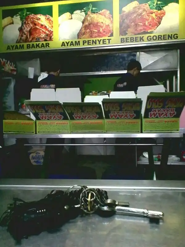 Gambar Makanan Ayam Bakar Wong Solo 7