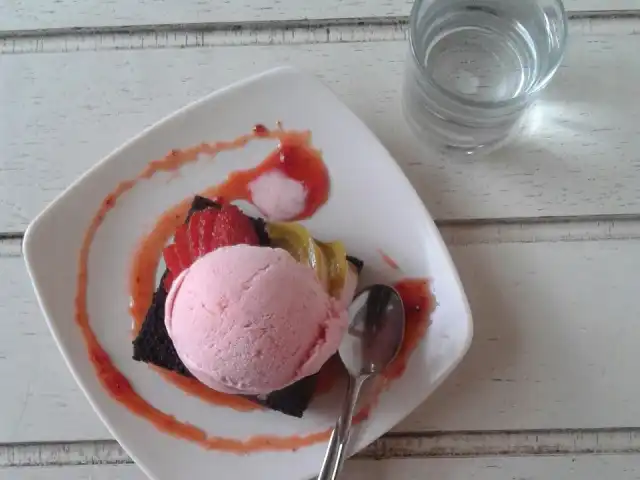 Gambar Makanan Bli Puthu Homemade Ice Cream 6