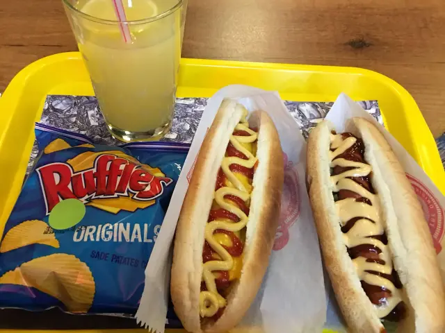New Frank's Hot Dog'nin yemek ve ambiyans fotoğrafları 33