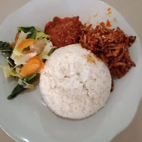 Gambar Makanan Prasmanan Mbak Yu 2, Kenari 15