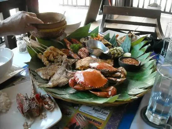 Gambar Makanan Warung Klumpu Bali 9