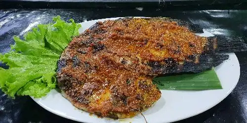 Nasi Uduk Hijau T'Ad, Telukjambe Timur