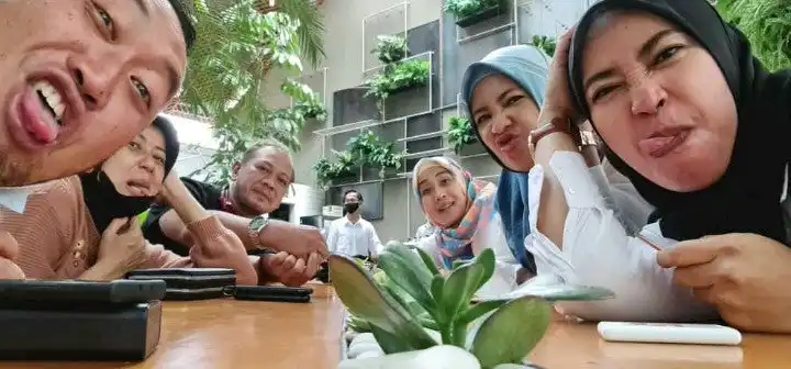 Gambar Makanan Jardin Café 16