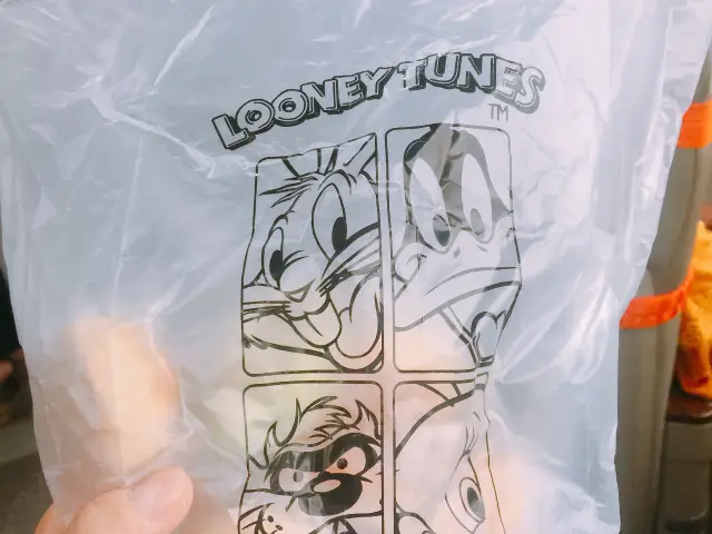 Gambar Makanan Looney Tunes Roti Unyil 2