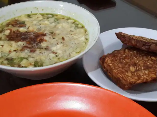 Gambar Makanan Kantin Soto Surabaya Laa Pindo 5