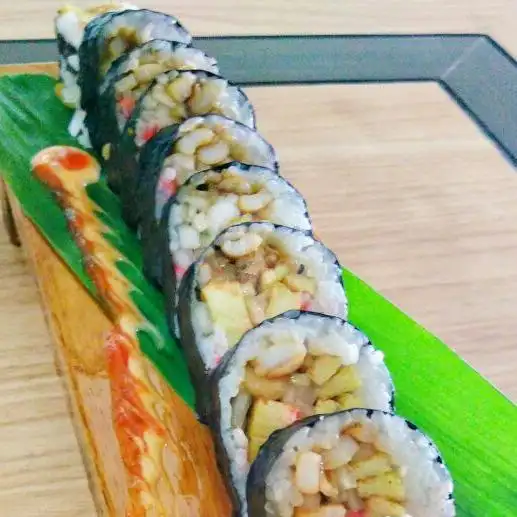 Gambar Makanan Koi Sushi, Gunung Malang 18