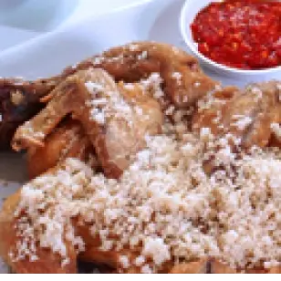 Gambar Makanan Ayam Tulang Lunak Hayam Wuruk, Padang 10