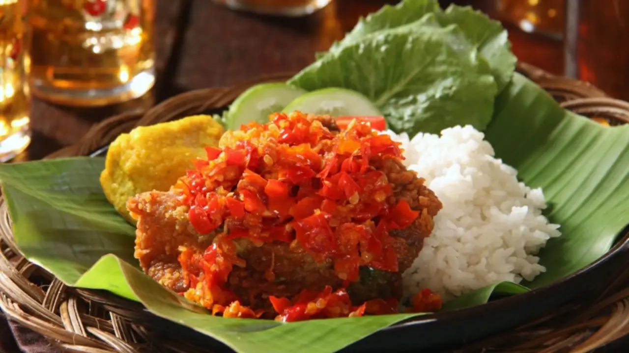 Nasi Ayam Kicap & Sambal Gesek