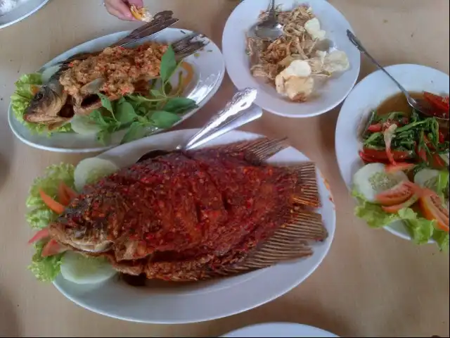 Gambar Makanan Pemancingan & Resto Lebak Gelora Indah Agung 12