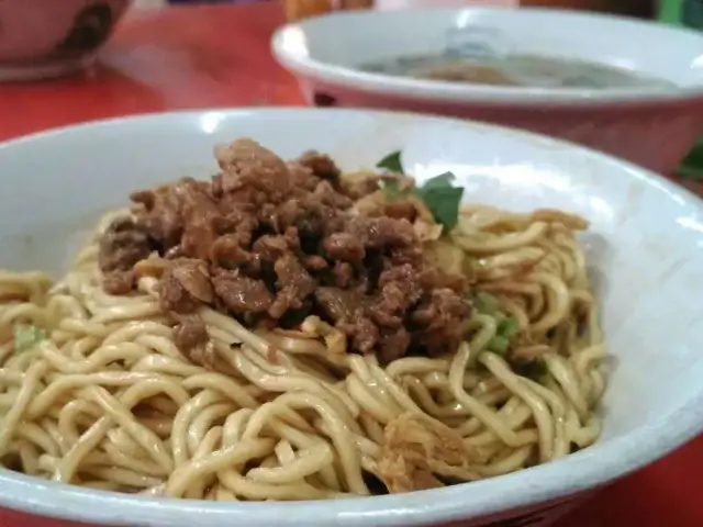 Gambar Makanan Bakmi Ayam Baso & Es Bangka AL 8