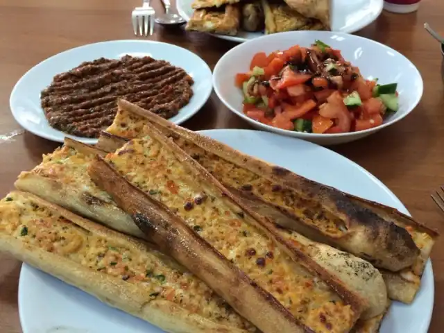 Muhabbet Etliekmek Izgara'nin yemek ve ambiyans fotoğrafları 18