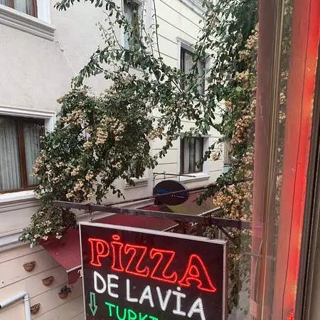 Pizza de Lavia'nin yemek ve ambiyans fotoğrafları 56