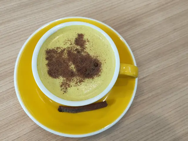 Gambar Makanan Chroma Coffee and Eatery 1