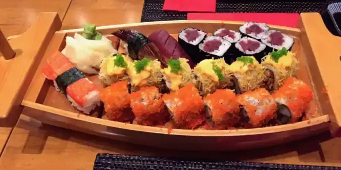 Sushiinn'nin yemek ve ambiyans fotoğrafları 1