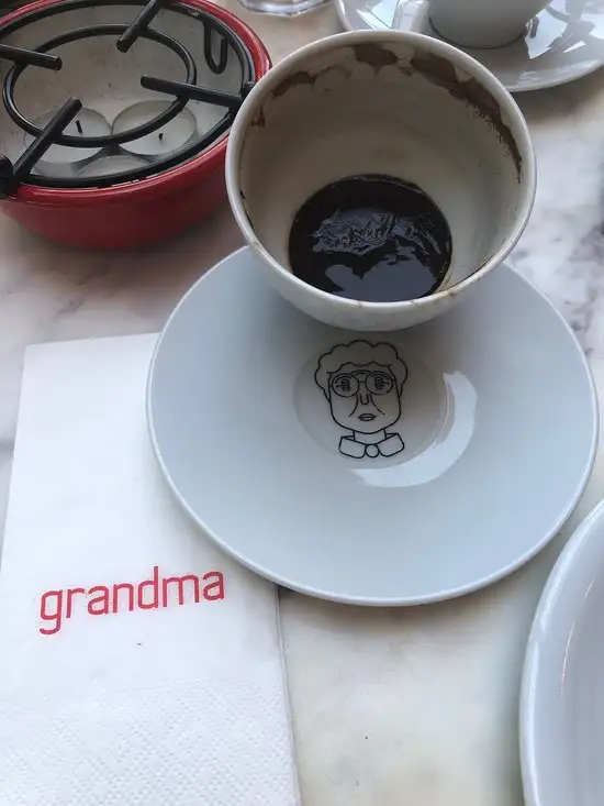 Grandma'nin yemek ve ambiyans fotoğrafları 3