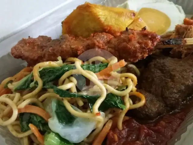 Gambar Makanan Warung Zaenah, Kuta 1