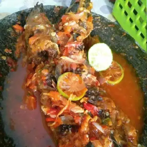 Gambar Makanan Ayam, Ikan Bakar Kecap & Pecak Lele Warung Adas Manis, Komplek Pusdiklat DK 11