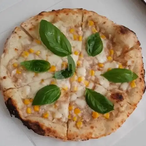 Gambar Makanan Pizza Napoletana, Kelapa Lilin Belakang MKG 4