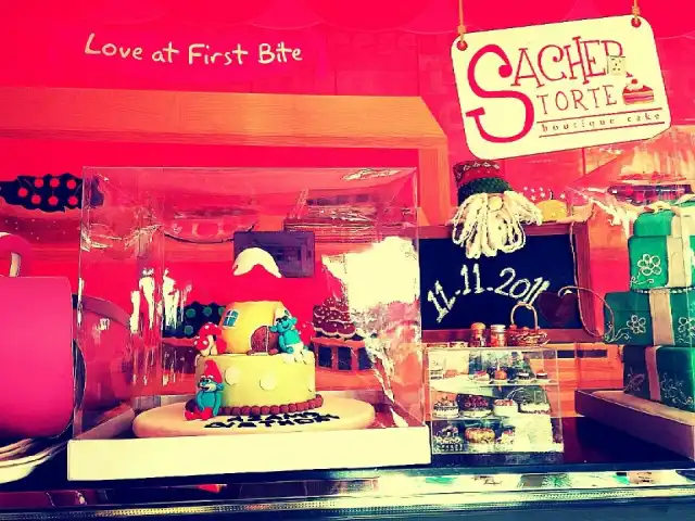 Gambar Makanan Sacher Torte - Boutique Cake 1