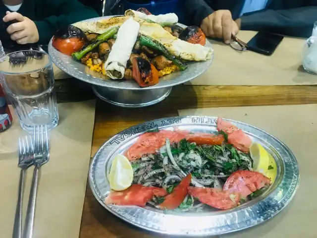 FATİH BEY MANGAL & DÖNER'nin yemek ve ambiyans fotoğrafları 9