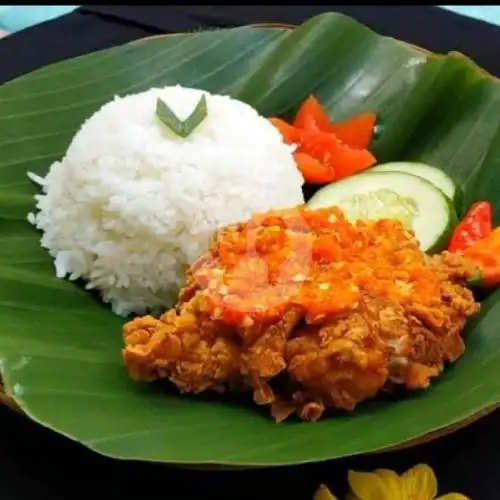 Gambar Makanan Ayam Geprek King Queen, Lrg Sepakat 1