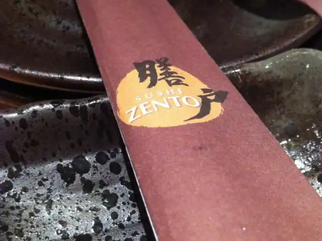Sushi Zento Food Photo 4