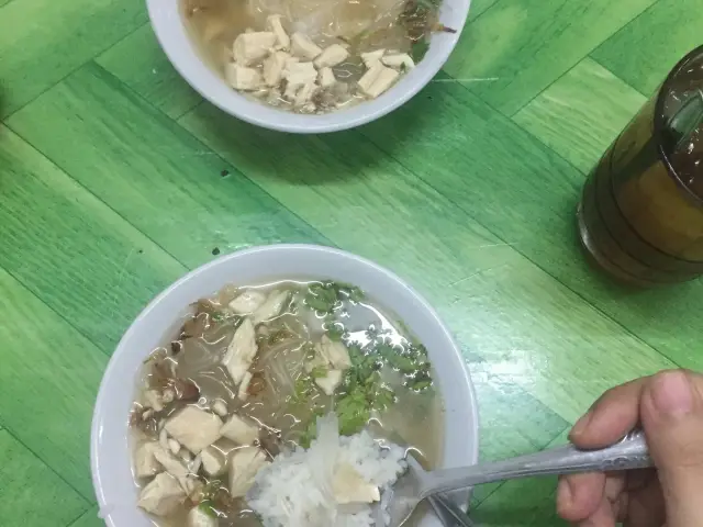 Gambar Makanan Sop Ayam Pak Min Klaten 10