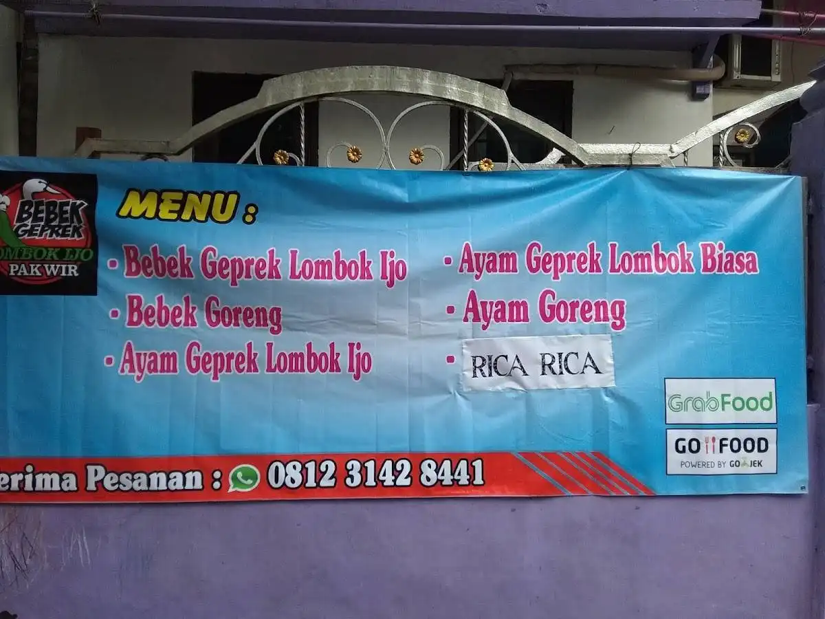 Bebek Geprek Lombok Ijo Pakwir