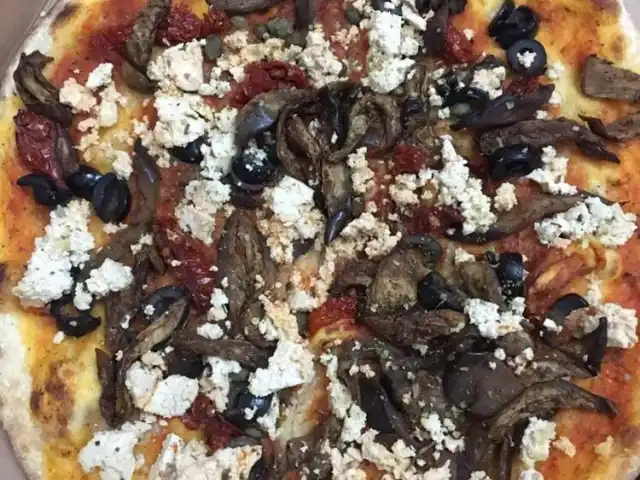 Fornello Pizza'nin yemek ve ambiyans fotoğrafları 35