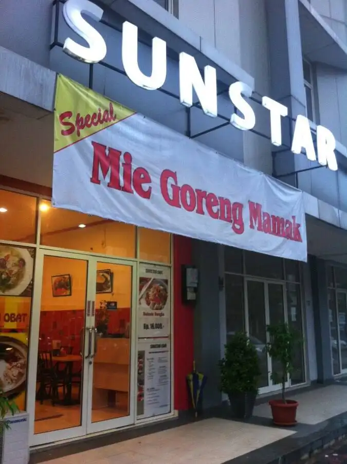 Sunstar Cafe