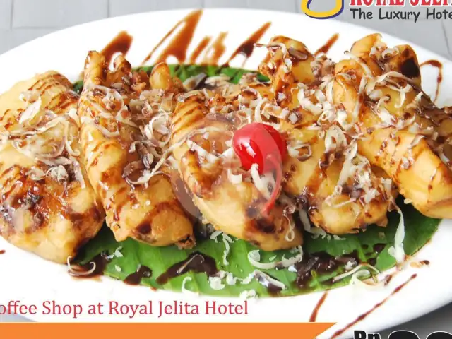 Gambar Makanan Accacia coffe shop by Royal Jelita, Ahmad Yani 18