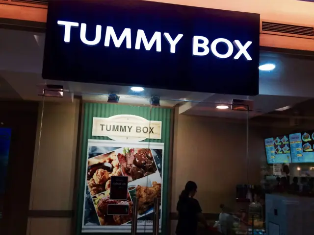 Tummy Box Food Photo 17