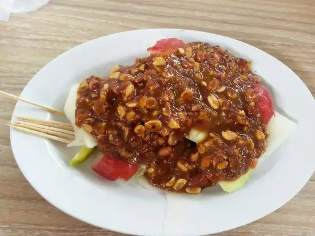 Gambar Makanan Rujak Kolam Medan 7