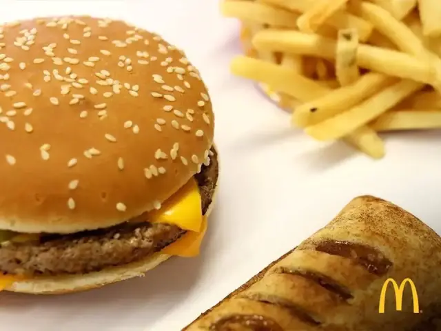 McDonald's'nin yemek ve ambiyans fotoğrafları 22