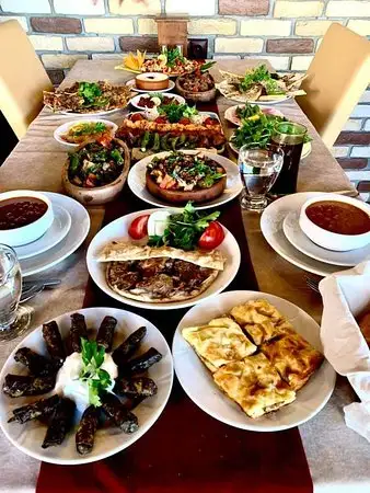 Tarihi Konya Kosku'nin yemek ve ambiyans fotoğrafları 1