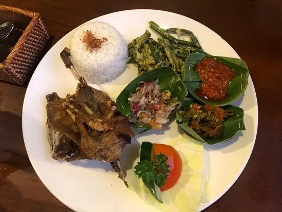 Gambar Makanan Bebek Tepi Sawah 11