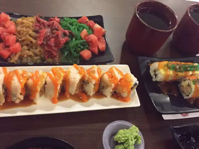 Gambar Makanan Suteki Sushi 9