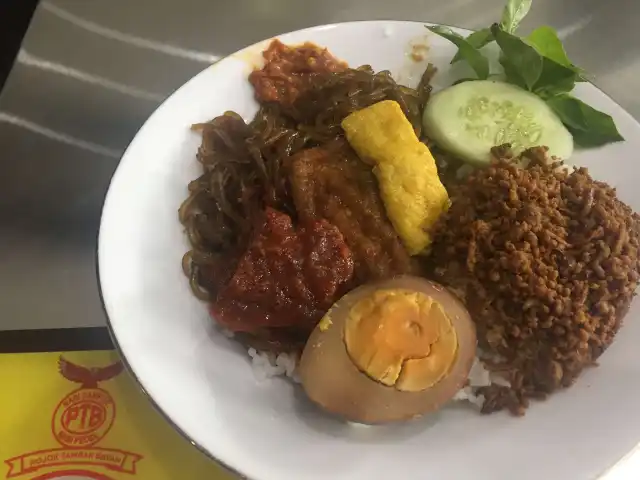 Gambar Makanan Depot Nasi Campur Pojok Tambak Bayan 19