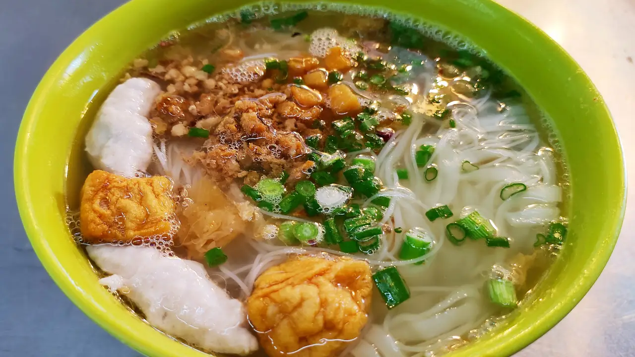 Teochew Fish Paste Noodle @ HOHO 168 Kopitiam