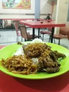 Gambar Makanan Nasi Bebek Sinjay 8