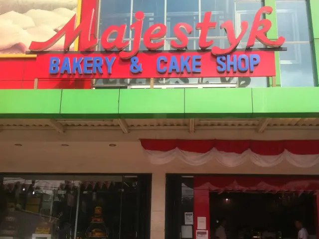 Gambar Makanan Majestyk Bakery & Cakes 3